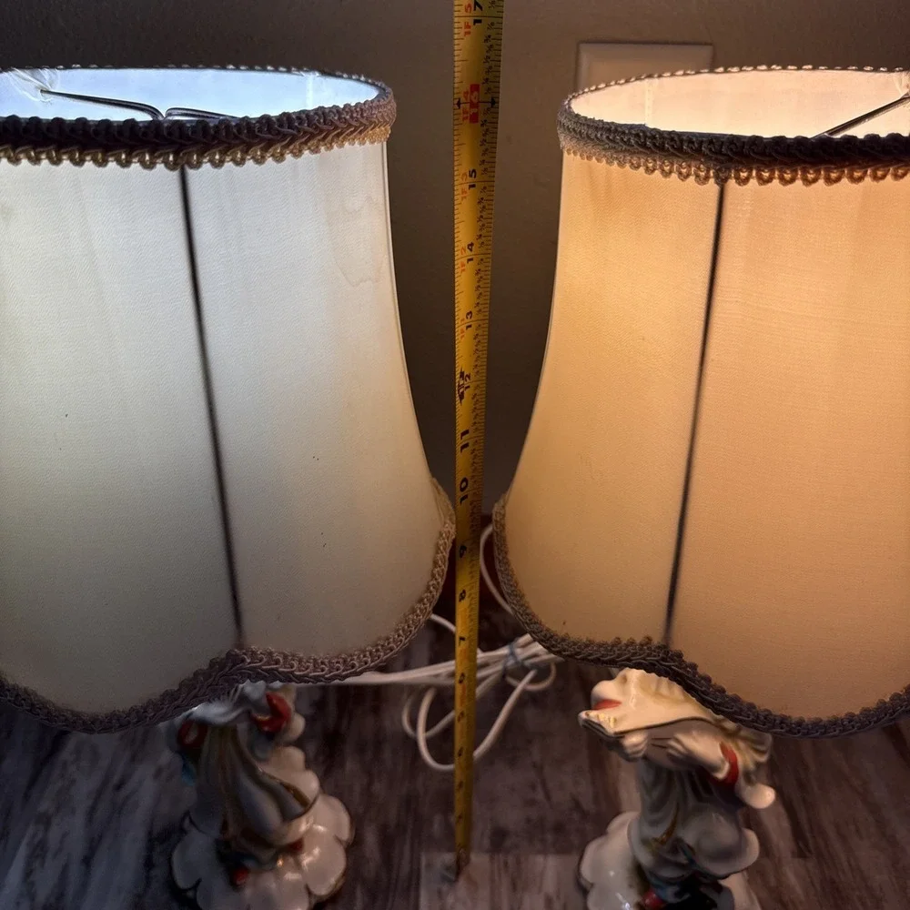 Vintage Pair Chinese Asian Porcelain Figural Table Lamp Set Lamps W Shades Work